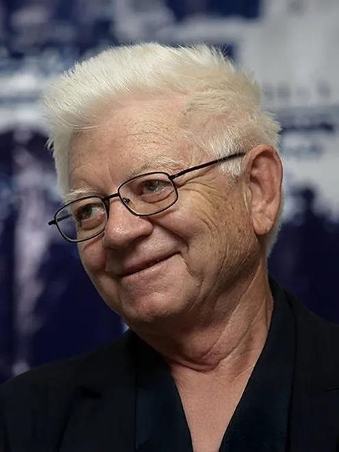 Oktay Sinanoğlu