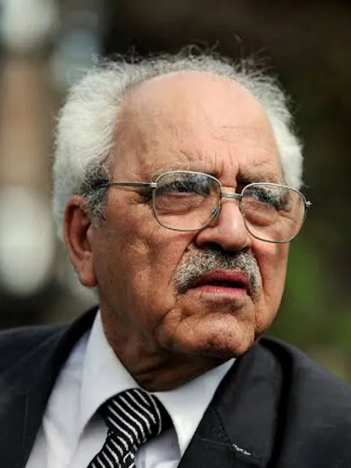 Sezai Karakoç