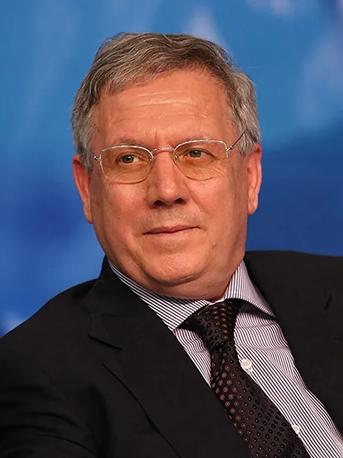 Aziz Yıldırım