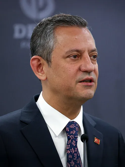 Özgür Özel